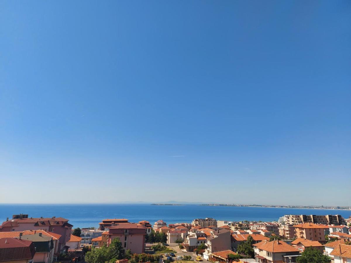 Guest House Rona - Free Parking And Sea View 스베티 블라스 외부 사진